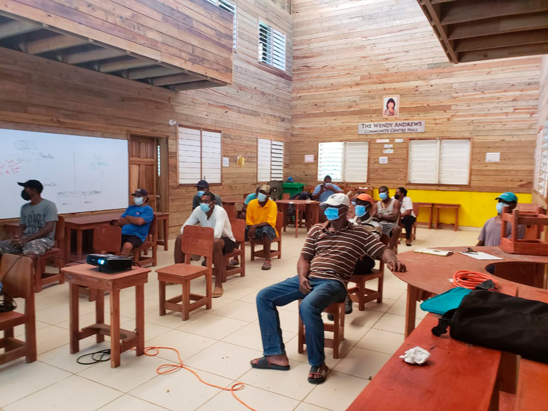 reunion-informativa-pescadores-santa-helena-damaris-duenas-hd